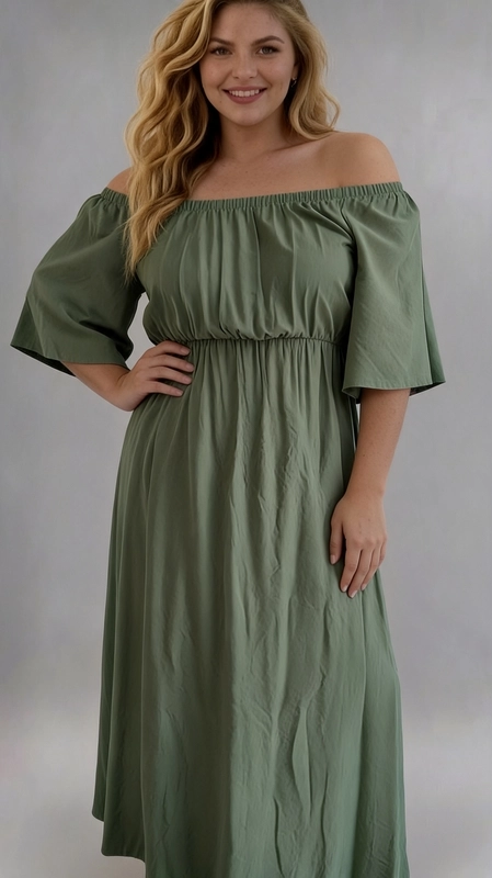 Φόρεμα χακί καλοκαιρινό - FRW636 | Candiashop Boutique, Ένα υπέροχο maxi φόρεμα σε βαθύ χακί χρώμα που αναδεικνύει την ομορφιά κάθε σώματος με κομψό και θηλυκό τρόπο. Το off-shoulder σχέδιο με ελαστική λαιμόκοψη δημιουργεί ένα αισθησιακό αποτέλεσμα, αφήνοντας τους ώμους ελεύθερους και αναδεικνύοντας την κολακευτική γραμμή του ντεκολτέ. Η ελαστική μέση ορίζει τέλεια τη σιλουέτα, προσφέροντας άνετη εφαρμογή που ταιριάζει σε διάφορες plus size φιγούρες. Τα μανίκια τριών τετάρτων με ελαφρά καμπάνα προσθέτουν ρομαντική πινελιά, ενώ η ρέουσα φούστα που πέφτει μέχρι το μεσοκάλαμο χαρίζει κίνηση και χάρη. Το μονόχρωμο, λιτό σχέδιο το καθιστά ευέλικτο για πολλές περιστάσεις. Μπορεί να φορεθεί σε καλοκαιρινές εκδρομές, βραδινές έξοδους ή ακόμα και σε παραλιακές εκδηλώσεις. Συνδυάστε το με χρυσά αξεσουάρ, όπως ένα εντυπωσιακό βραχιόλι, και σανδάλια για ένα ολοκληρωμένο, μοντέρνο look που εντυπωσιάζει.