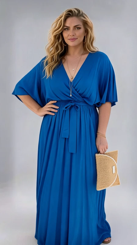 Καλοκαιρινό maxi φόρεμα μπλε ρουά κρουαζέ  plus size, αμπιγιέ αέρινο και δροσερό. Αν είσαι καλεσμένη σε γάμο ή σε βάπτιση την Άνοιξη και το Καλοκαίρι, αυτό το άνετο και δροσερό φόρεμα θα σε βοηθήσει να κλέψεις τις εντυπώσεις!