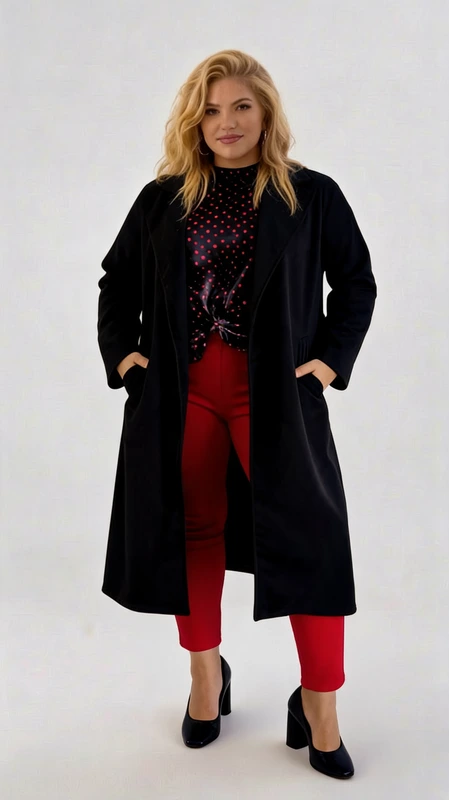 Plus size παλτό γυναικείο μακρύ, σε χρώμα μαύρο - PPS148 | Candiashop Boutique, Κομψό γυναικείο παλτό μαύρο. Η μακριά γραμμή του προσφέρει εξαιρετική κάλυψη ενώ διατηρεί μια κομψή σιλουέτα που κολακεύει κάθε σωματότυπο. Διαθέτει πρακτικές τσέπες στα πλαϊνά για άνεση και λειτουργικότητα, ενώ η απλή του γραμμή το καθιστά διαχρονικό κομμάτι για κάθε γκαρνταρόμπα. Το παλτό συνδυάζεται υπέροχα με κόκκινα παντελόνια και μαύρα τοπ με πουά μοτίβο, όπως φαίνεται στην εικόνα, αλλά είναι εξίσου εντυπωσιακό με τζιν, φορέματα ή επαγγελματικά σύνολα. Η κλασική του σχεδίαση με το φαρδύ γιακά και την ελεύθερη εφαρμογή το καθιστούν ιδανική επιλογή τόσο για καθημερινές εξορμήσεις όσο και για επίσημες περιστάσεις. Κατασκευασμένο από υψηλής ποιότητας ύφασμα που προσφέρει ζεστασιά χωρίς όγκο, αποτελεί μια επένδυση που θα σας συντροφεύει για πολλές σεζόν.