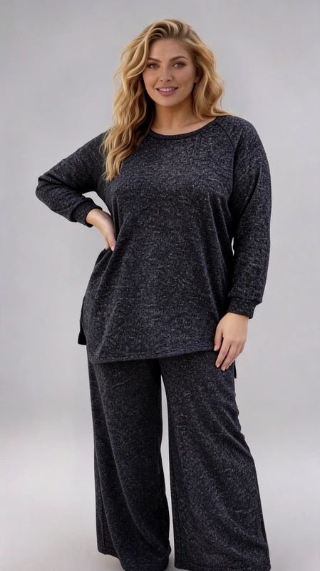 Σετ γυναικείο plus size, ελαστικό, με μαύρο γυναικεία μπλούζα και πατελόνι - SET074 | Candiashop Boutique, Σετ γυναικείο plus size, ελαστικό, μαύρο με γυναικεία μπλούζα ασύμμετρη συνοδεύεται με πατελόνα.