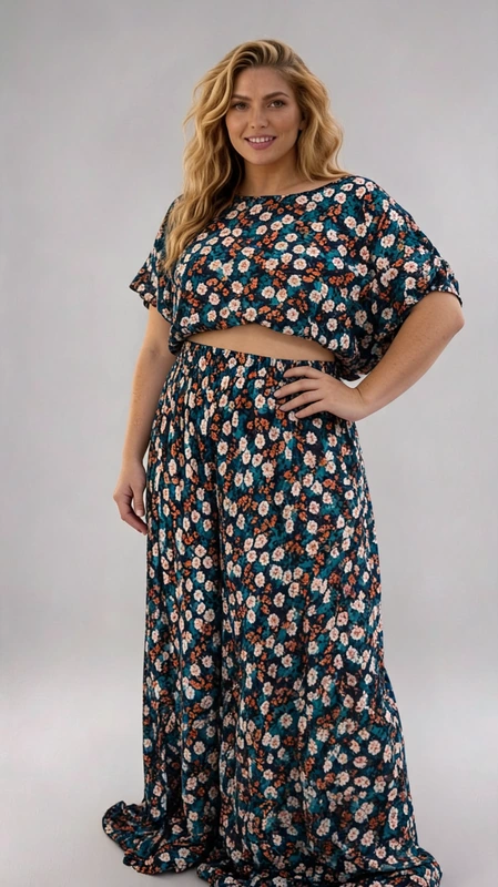 Σετ γυναικείο plus size, ελαστικό, με μπλε φλοράλ γυναικεία μπλούζα κροπ τοπ και παντελόνα - SET099 | Candiashop Boutique, Plus size set γυναικείο, ελαστικό, με μπλε φλοράλ γυναικεία μπλούζα κροπ τοπ και παντελόνα.