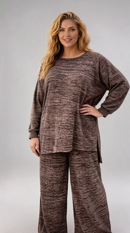 Σετ γυναικείο plus size, ελαστικό, με καφέ γυναικεία μπλούζα και πατελόνι - SET073 | Candiashop Boutique, Σετ γυναικείο plus size, ελαστικό, καφέ με γυναικεία μπλούζα ασύμμετρη που συνοδεύεται με πατελόνα.