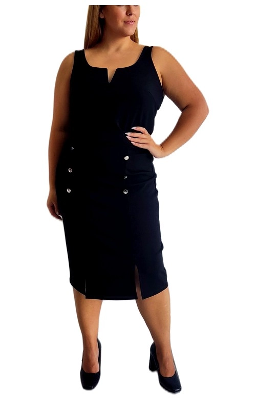 Αυτή η κομψή φούστα σε βαθύ μαύρο χρώμα αποτελεί την ιδανική επιλογή για κάθε γυναίκα που αναζητά ένα διαχρονικό κομμάτι για την γκαρνταρόμπα της. Με την εφαρμοστή γραμμή που αγκαλιάζει τις καμπύλες, διαθέτει μια κολακευτική σχεδίαση που ταιριάζει σε διάφορους σωματότυπους. Το ιδιαίτερο ντεκολτέ σε σχήμα V προσθέτει μια κομψή λεπτομέρεια, ενώ οι διακοσμητικά κουμπιά στο πλάι αναδεικνύουν τη μέση. Το μήκος της φτάνει κάτω από το γόνατο, ενώ το σκίσιμο μπροστά προσφέρει άνεση στο περπάτημα και μια νότα θηλυκότητας. Ιδανικό για επαγγελματικές συναντήσεις όταν συνδυάζεται με ένα κομψό σακάκι, αλλά και για βραδινές εξόδους με τα κατάλληλα αξεσουάρ. Ένα ευέλικτο κομμάτι που μπορεί να φορεθεί όλες τις εποχές και να συνδυαστεί με γόβες, μπότες ή ακόμα και πιο casual παπούτσια για μια πιο χαλαρή εμφάνιση.